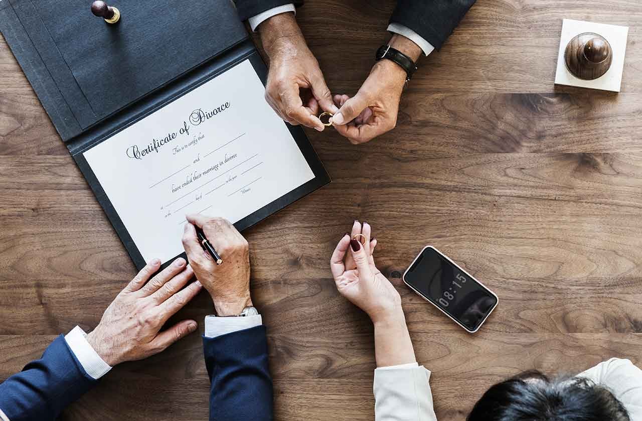 How Local Legal Experts Handle Cases in Divorce and Separation Legal Services