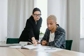 How Virtual Intensive Outpatient Program Helps Teens Navigate Emotional Challenges