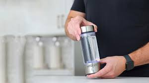 What’s the Best Water to Use in Your Hydrogen Water Bottle? A Guide for 2025