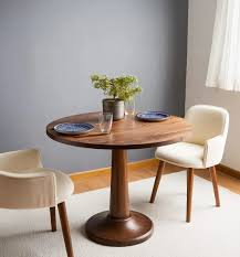 How to Choose the Perfect Handcrafted Solid Wood Dining Table for Your Home